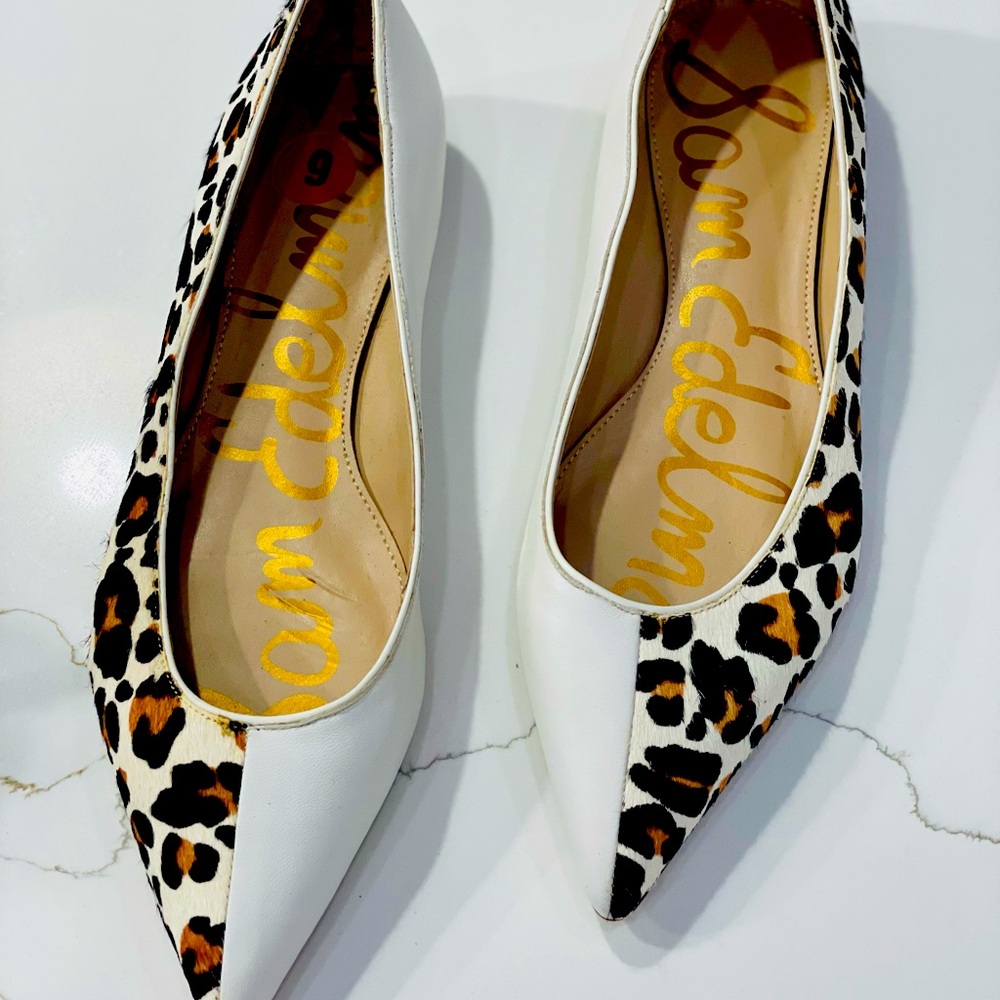 Leopard Pointy Flats